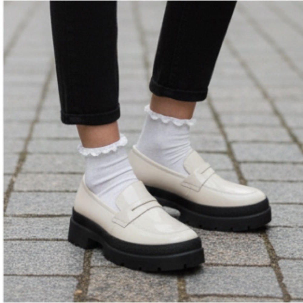 Miss Lola | platform loafers size 8 (runs big) - Picture 3 of 6